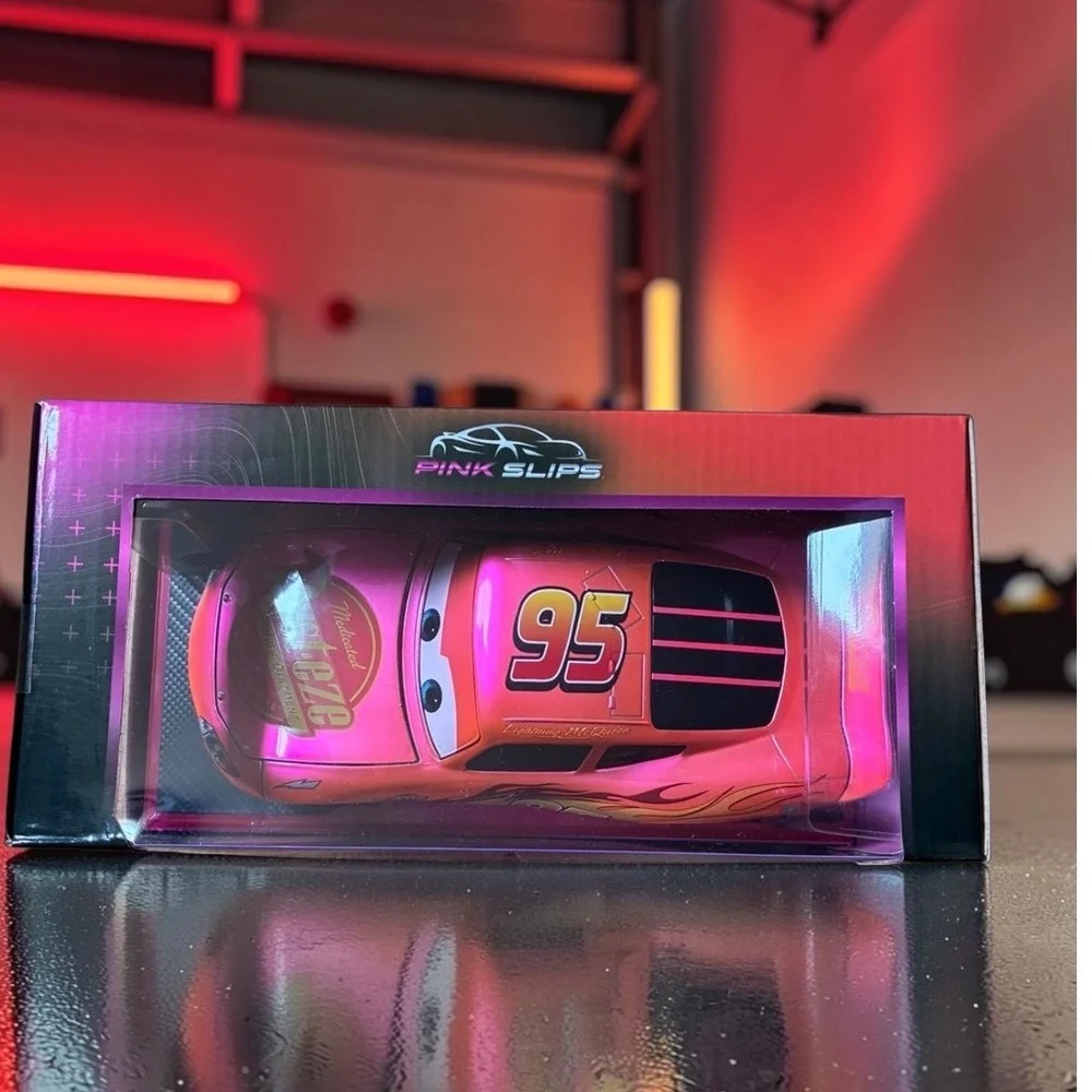 Jada Toys Pink Slips Lightning McQueen Die-Cast 1:24 Disney Pixar Cars CHASE